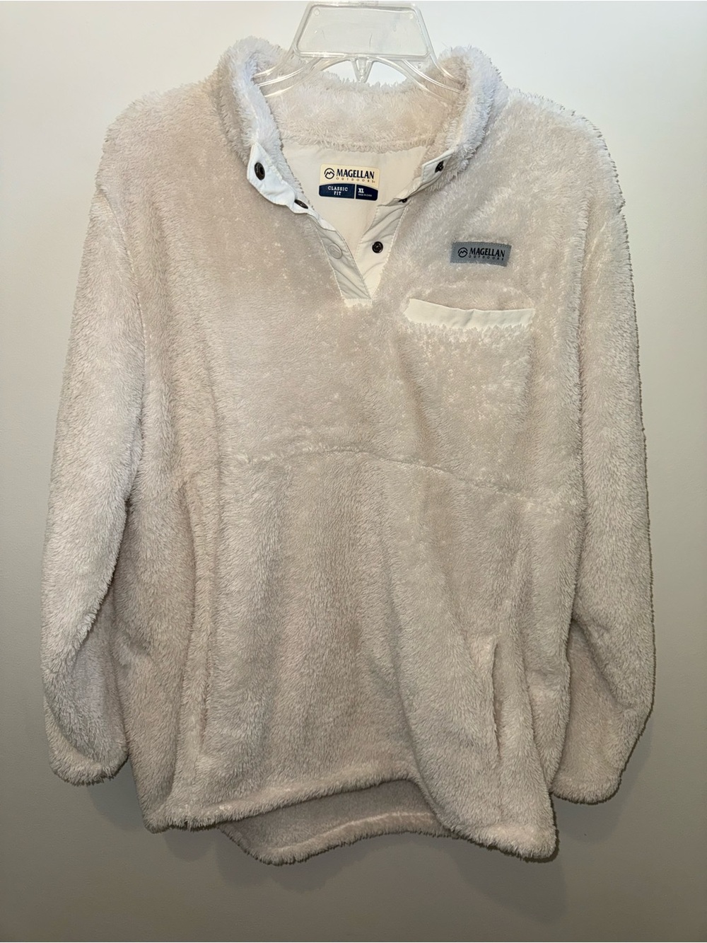 Magellan Outdoors Women's Cream Plush Snap-Front Pullover